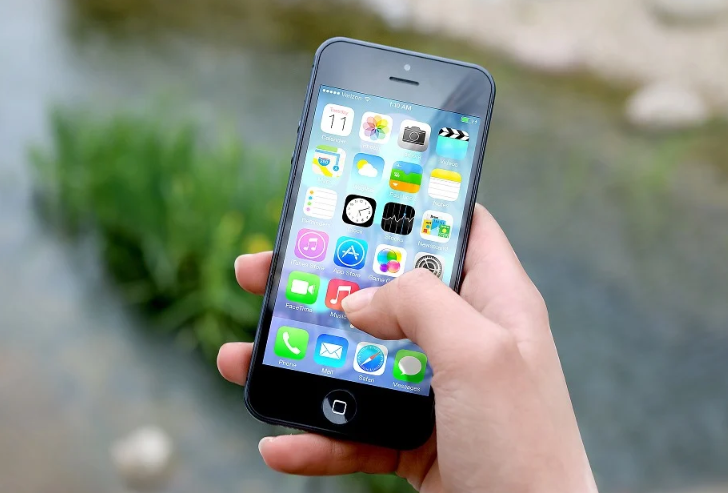 iPhone